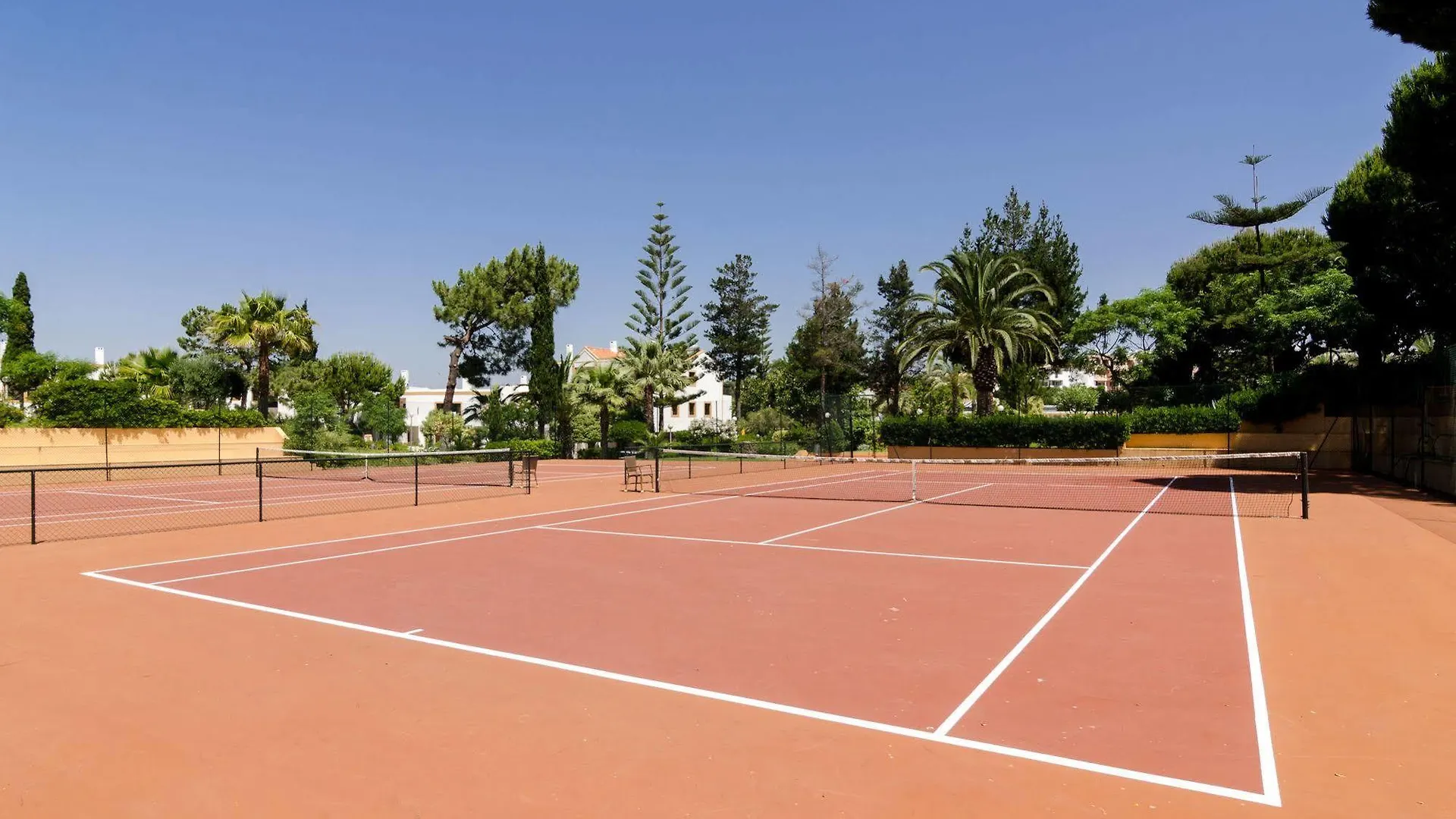 Alfagar Aparthotel Albufeira 4*,
