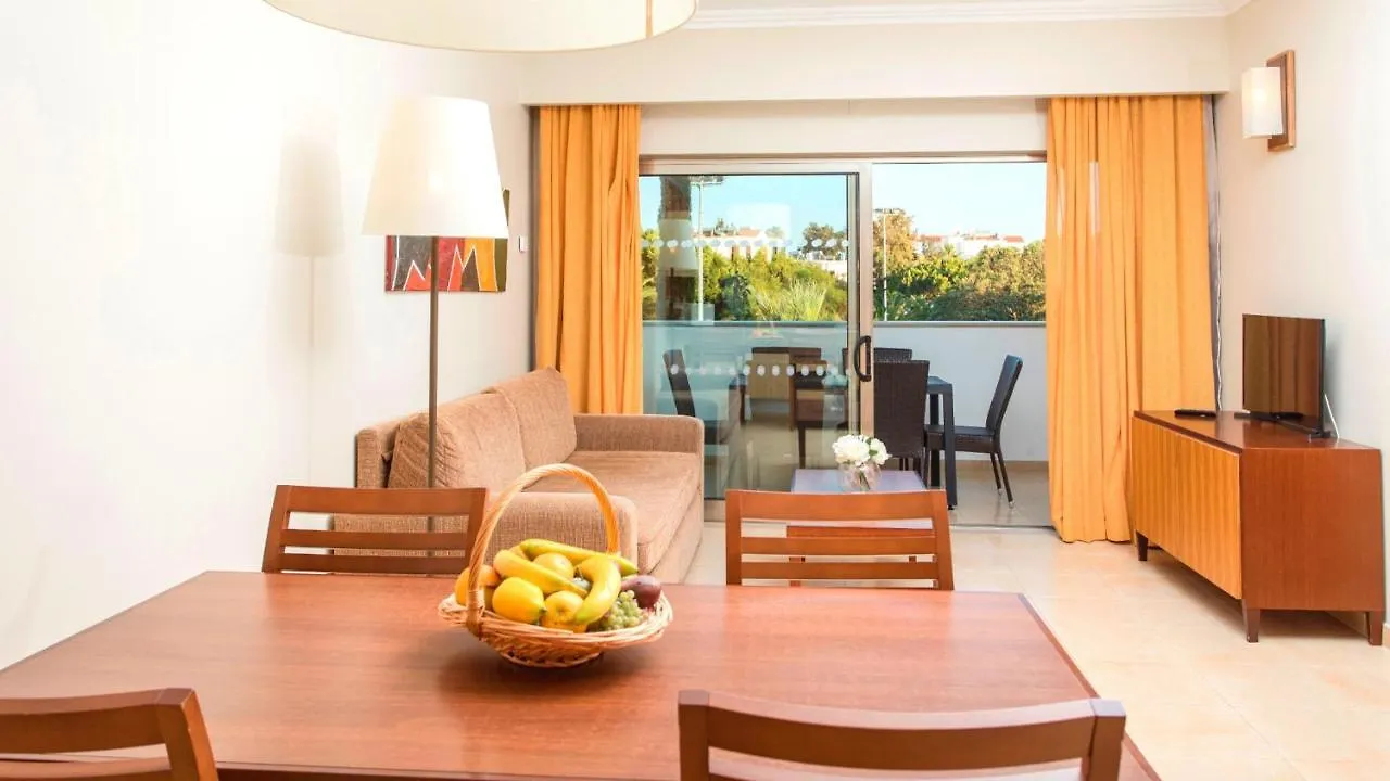Alfagar Aparthotel Албуфейра