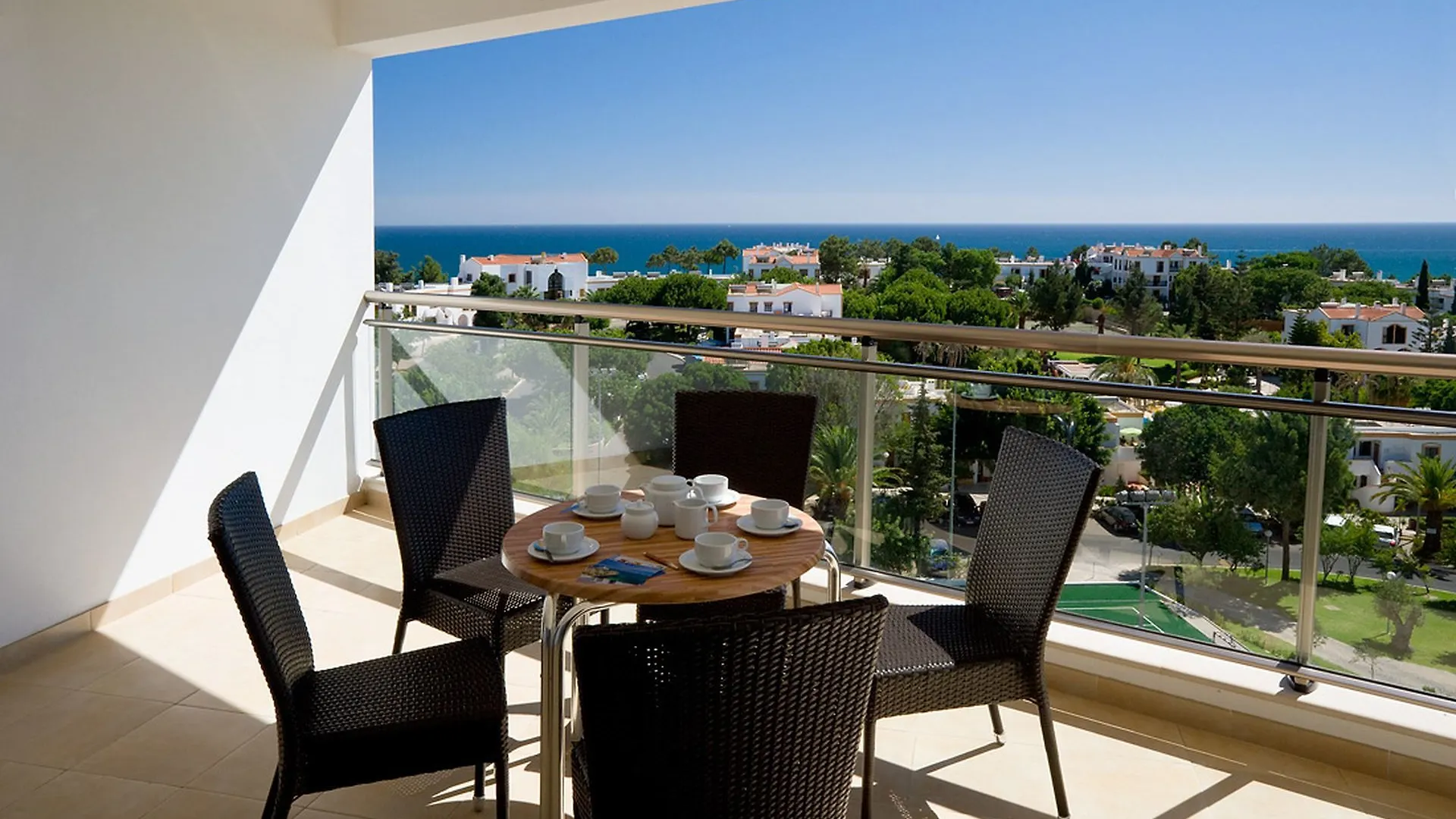 Alfagar Aparthotel Албуфейра