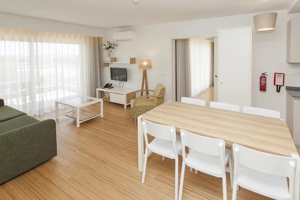 Alfagar Aparthotel Албуфейра 4*,  Португалия